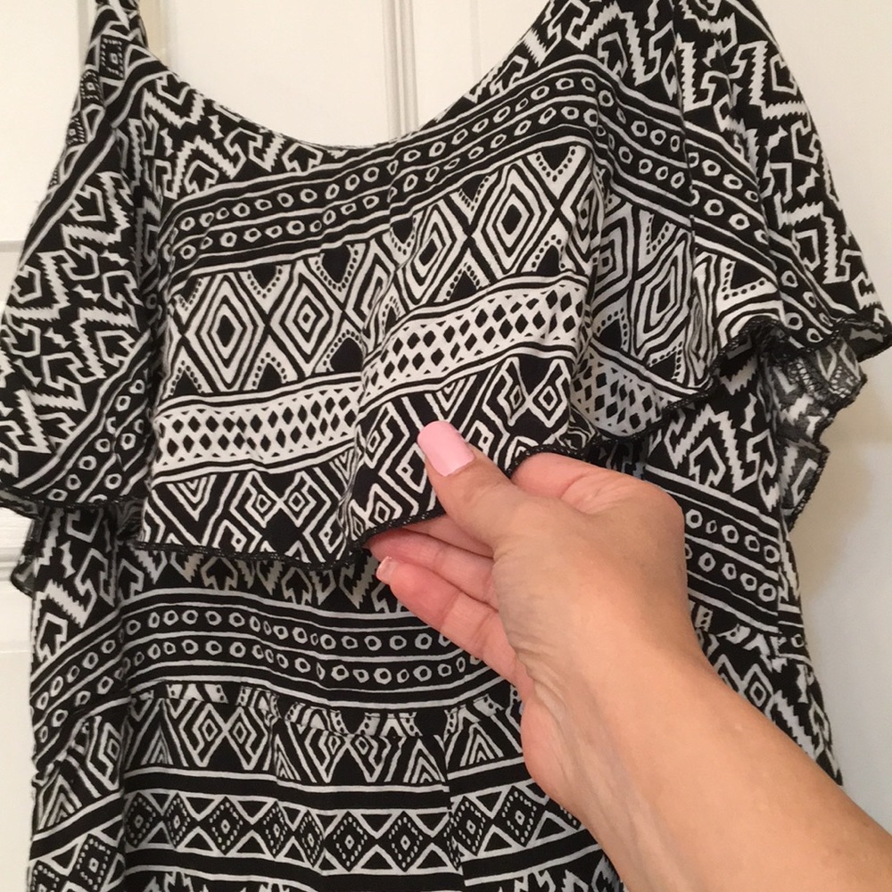 Romper - Picture 3 of 4